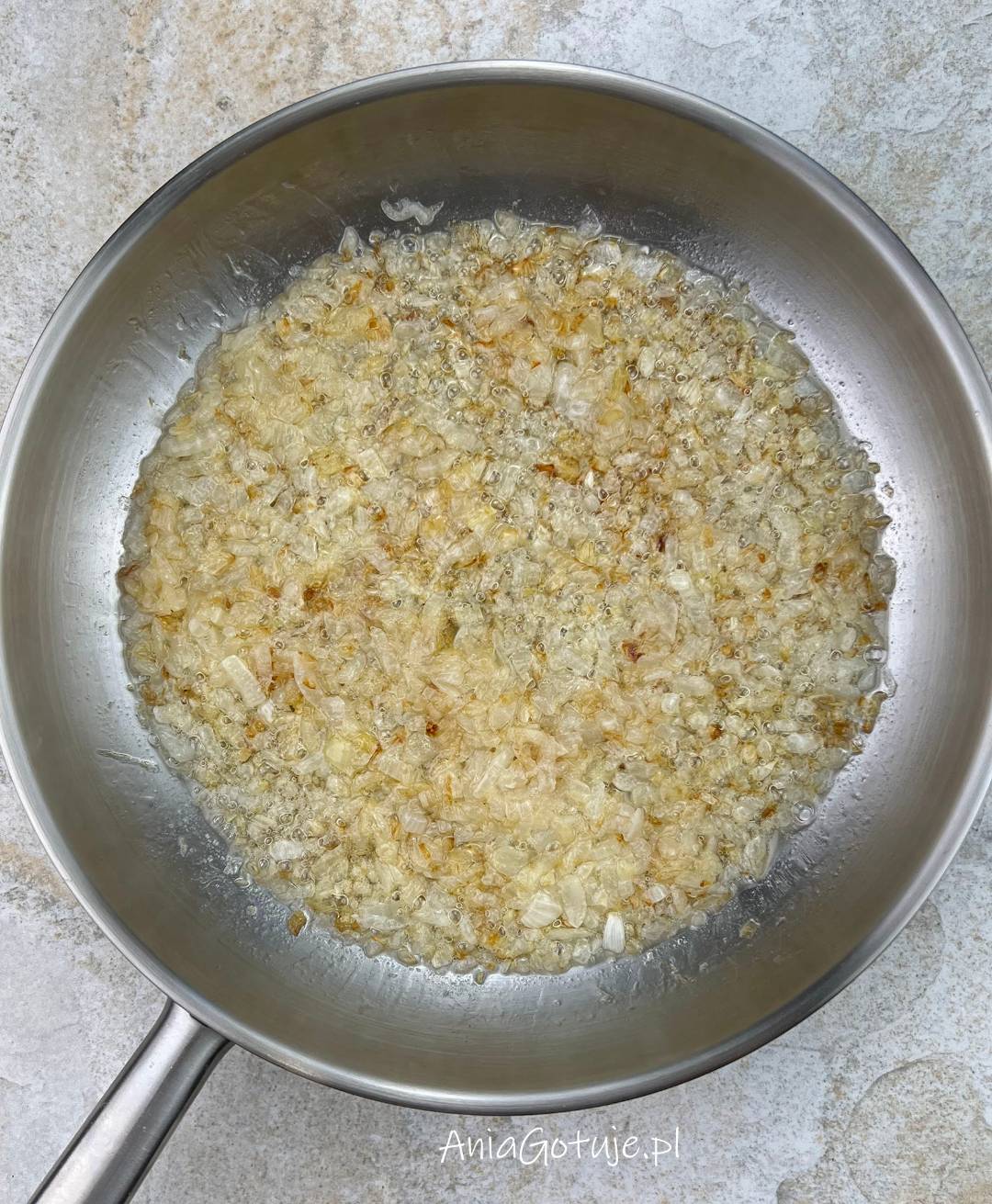 Kapusta kiszona zasmażana (Ania Gotuje)